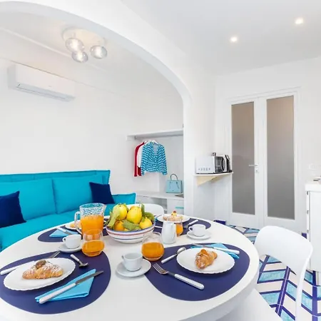 Aurora Luxury Seaview *